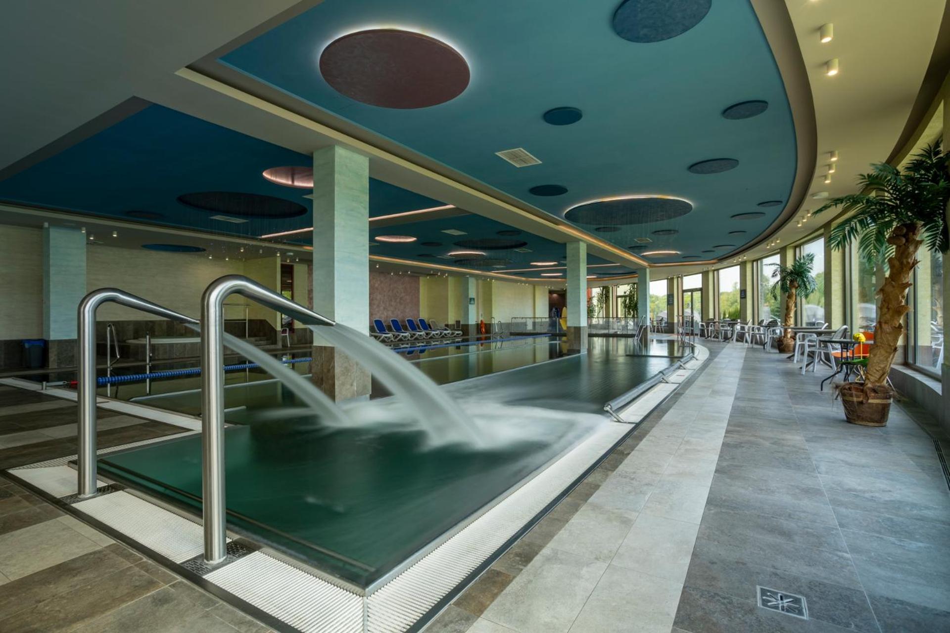 Terma Slowacki Resort Medical Spa Busko Zdroj Exterior photo